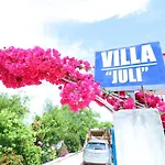 Juli *