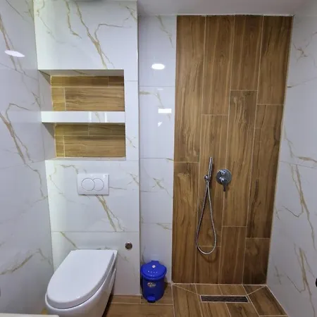 Juli 아파트 사밀