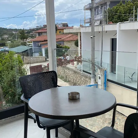 Juli Apartment Ksamil