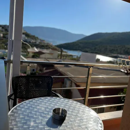 Juli Apartment